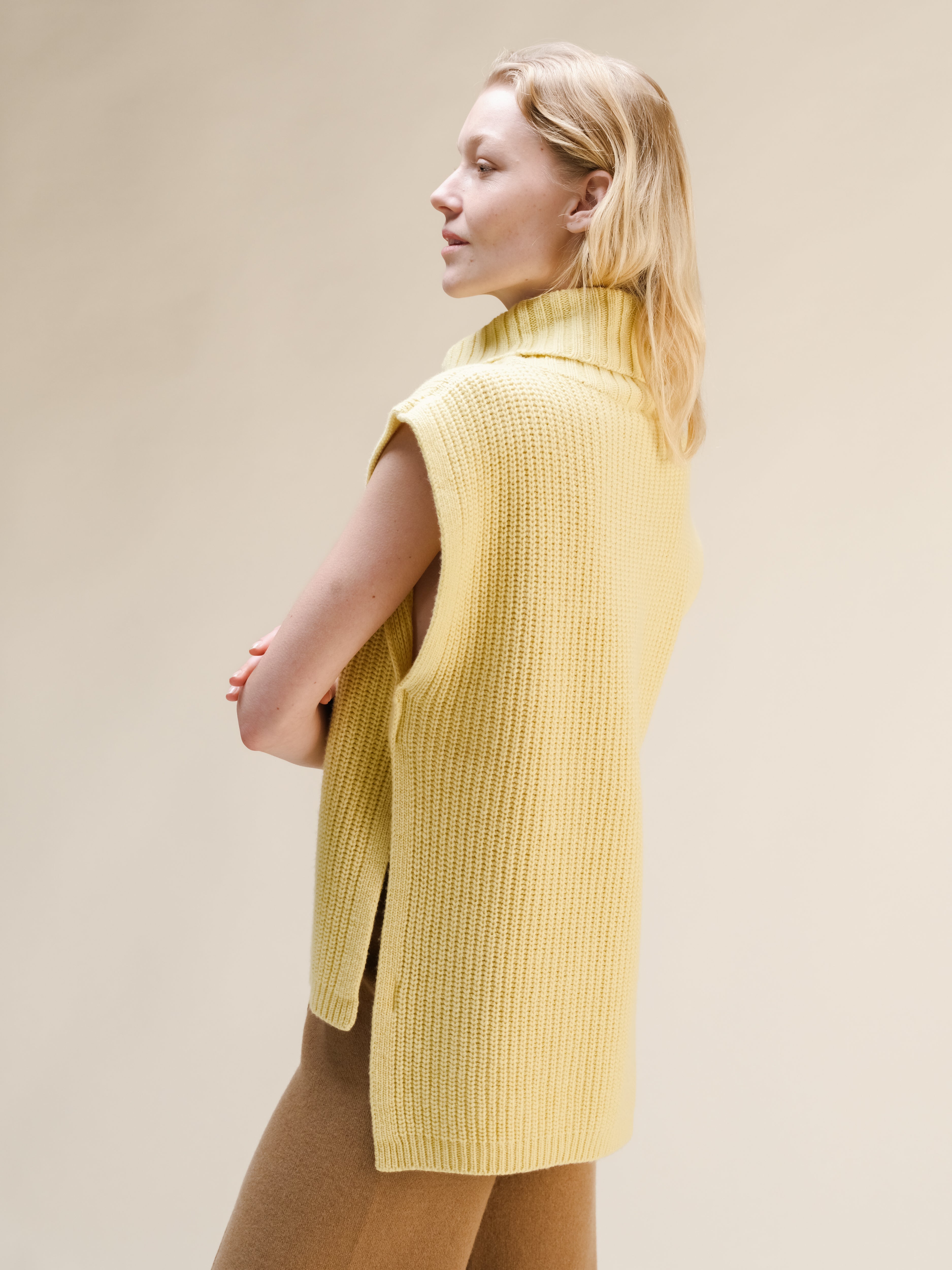 Cashmere Mix Sleeveless Turtle Neck Tunic