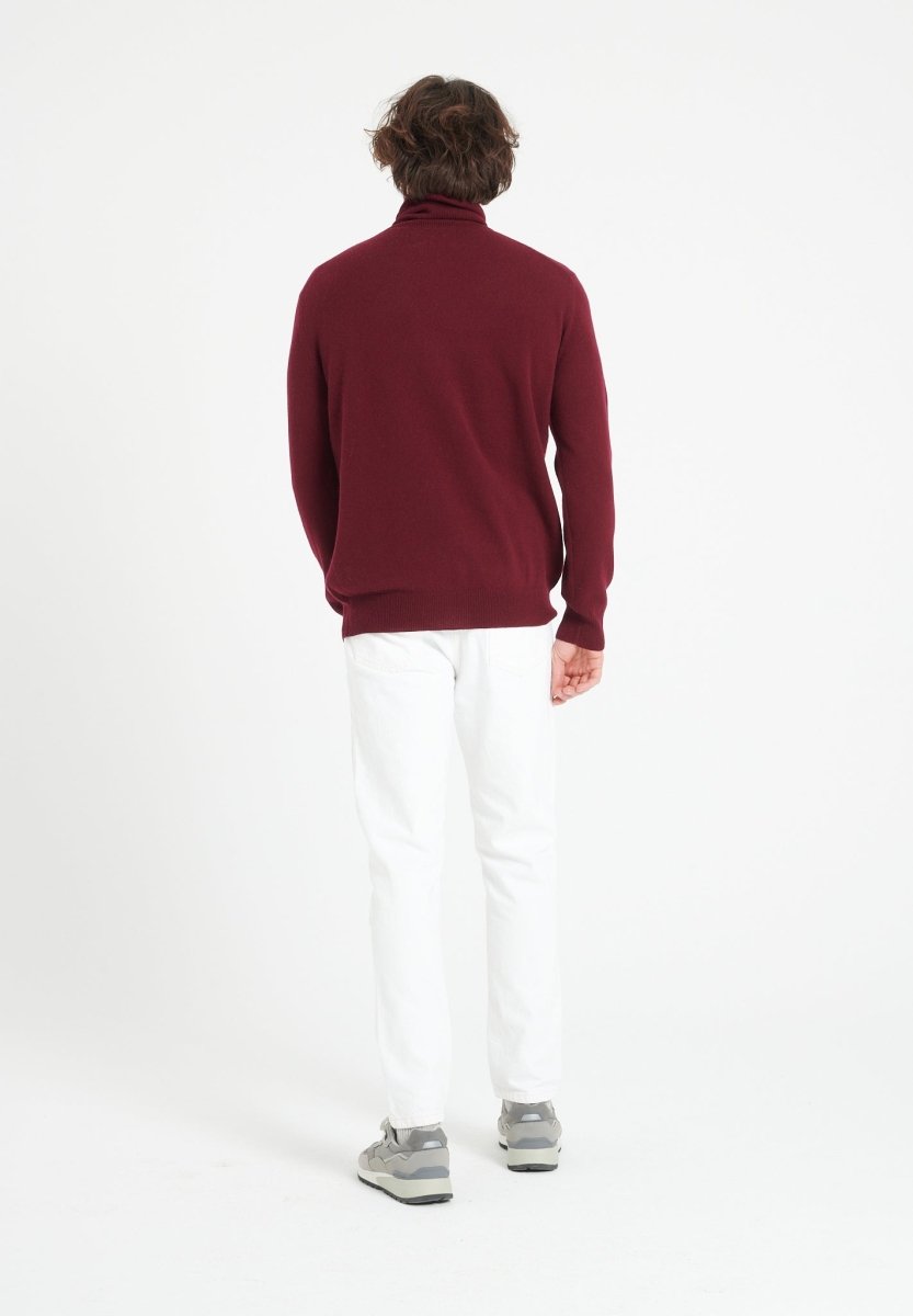 Turtleneck Cashmere Sweater – Lightweight Warmth