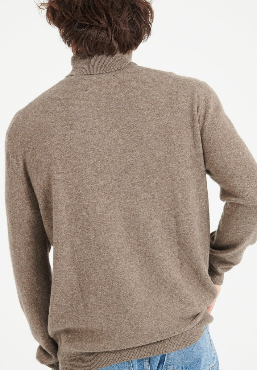 Taupe Cashmere Turtleneck Sweater – Lightweight Warmth