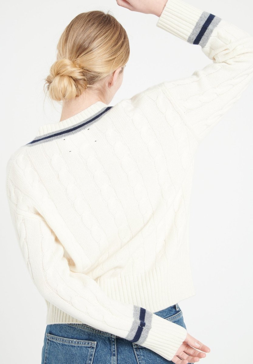 V-Neck Sweater – 6-Ply Cashmere Luxury