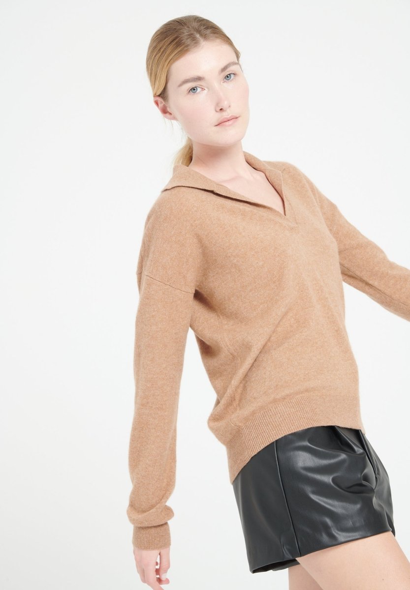 Polo-Neck Cashmere Sweater – Lightweight Elegance