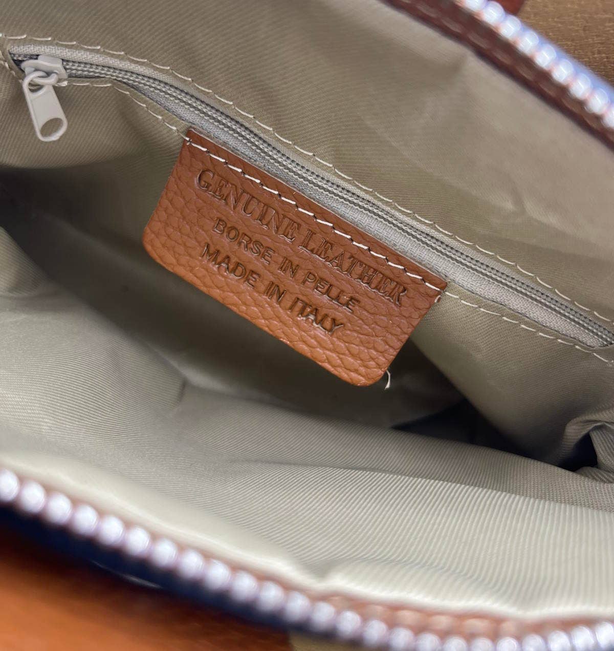 Pienza – Italian Leather Tote Handbag – Tan